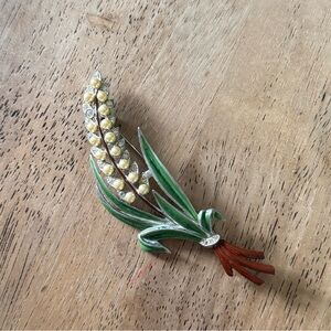 1940’s Green and Gold Brooch